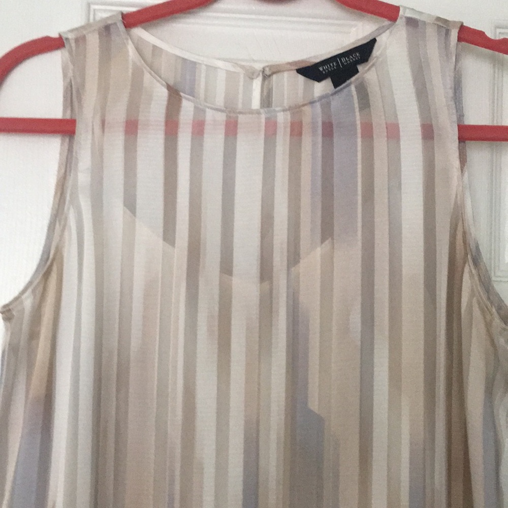 Asymmetrical Top - Picture 3 of 3